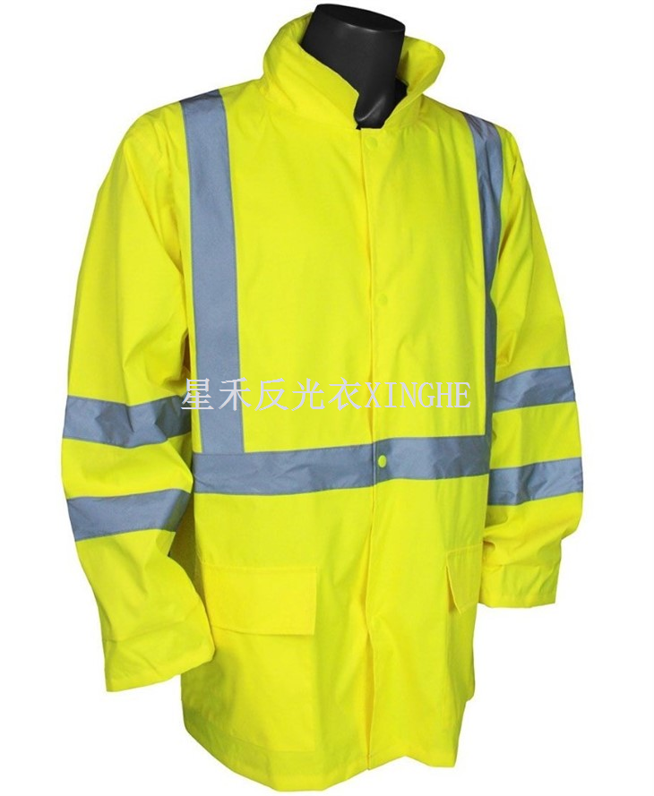 Leichte Regenjacke von Hi Viz